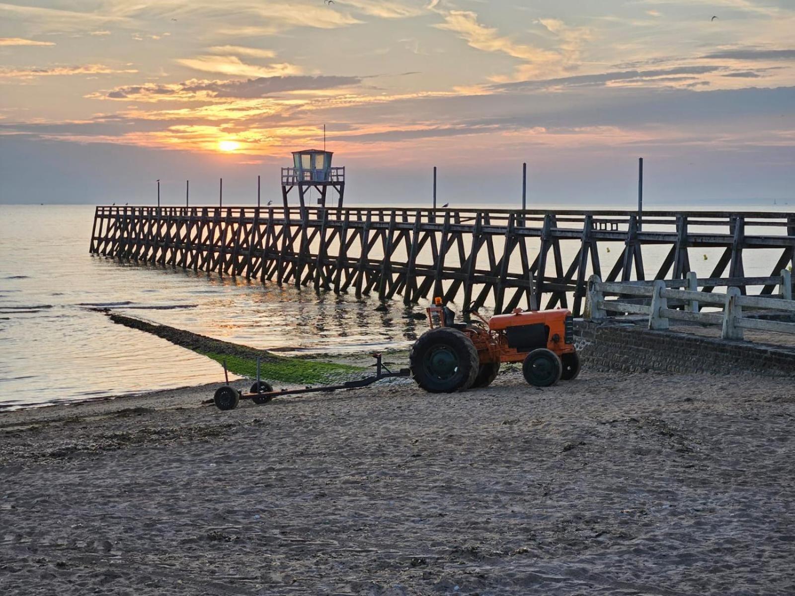 Entre Ciel Et Mer Luc-sur-Mer Esterno foto